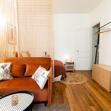 Cosy Et Comfort Studio Equipe A Clichy 5 Min Metro 외부 사진
