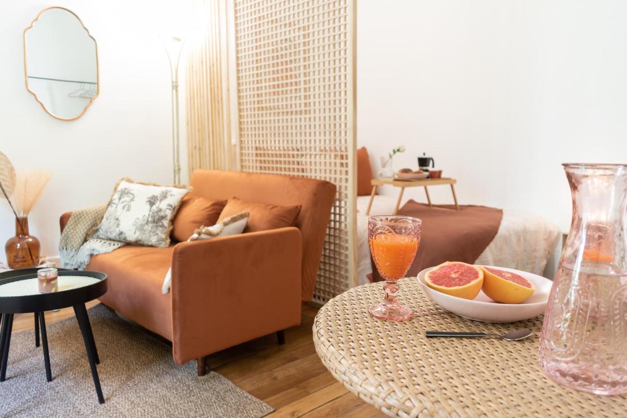 Cosy Et Comfort Studio Equipe A Clichy 5 Min Metro 외부 사진
